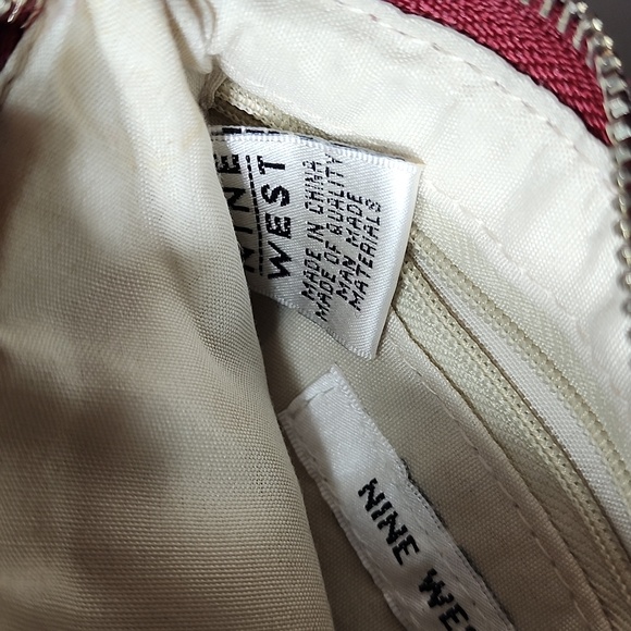 Nine West Vintage Women's Burgundy Faux Croc Wristlet - Picture 5 of 10